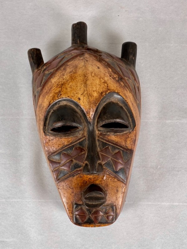 Oud Afrikaans masker van Baluba - 42cm