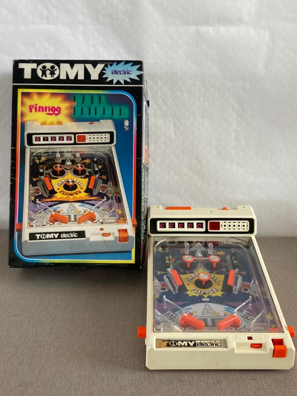 Vintage speelgoed flipperkast: Tomy