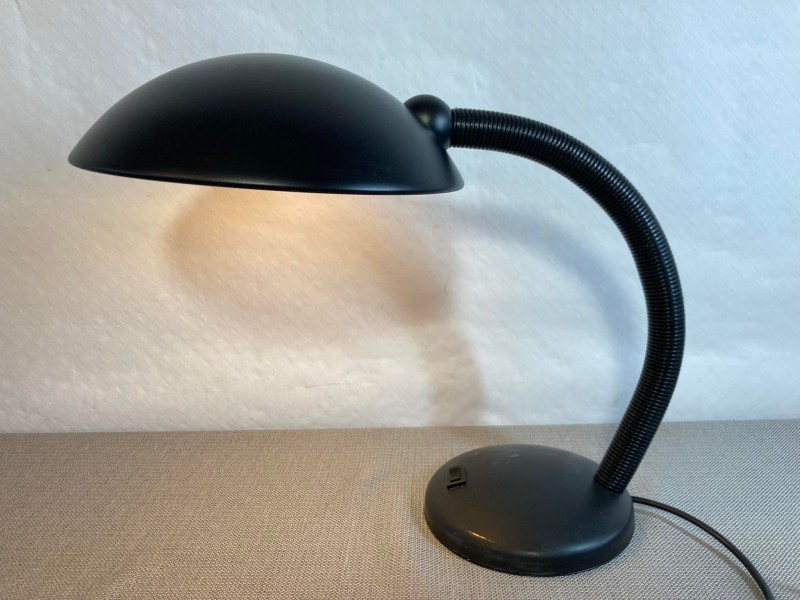 Vintage zwarte bureaulamp: Massive