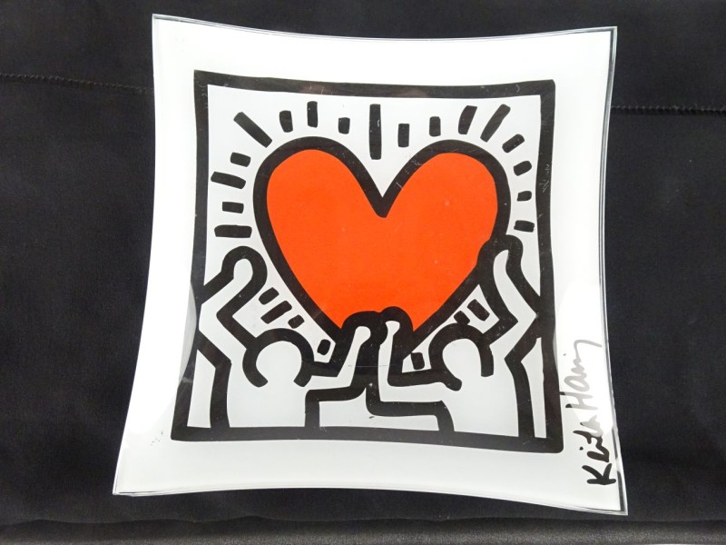 Design bord Keith Haring.