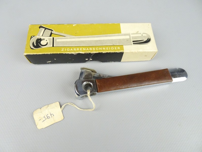 Vintage sigarenknipper in origineel doosje.