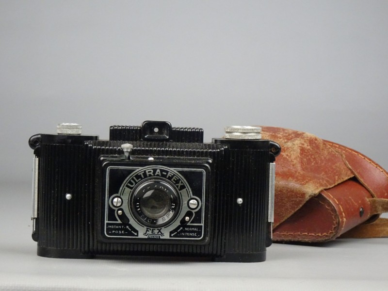 Ultra-Fex bakelieten grootbeeld camera.