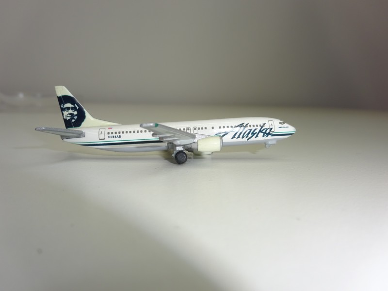 Schaalmodel: Vliegtuig, Boeing 737-400, Alaska Airlines
