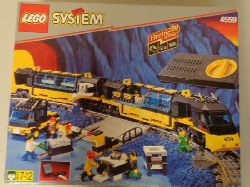 Set 4559-1: LEGO Cargo Railway [Train:9V]