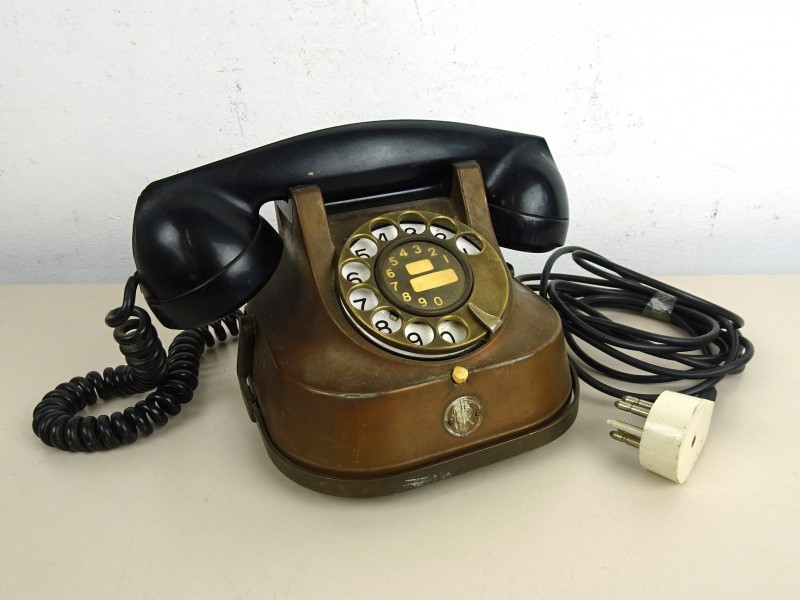 Vintage telefoon (RTT)
