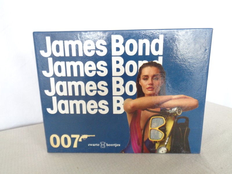 15-delige boekenbox James Bond